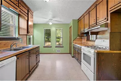 2656 Royal Oak Court, Acworth, GA 30102 - Photo 7