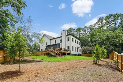 2047 Drew Valley Road NE, Atlanta, GA 30319 - Photo 75