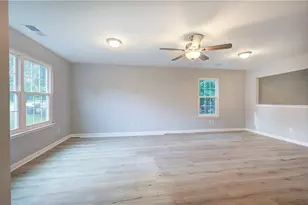 12 Glenabbey Dr NW, Cartersville, GA 30120 - Photo 3
