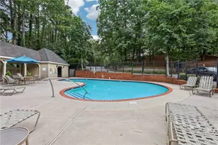 208 Bainbridge Dr, Sandy Springs, GA 30327 - Photo 27