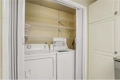 208 Bainbridge Drive, Sandy Springs, GA 30327 - Photo 23