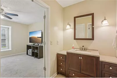 208 Bainbridge Drive, Sandy Springs, GA 30327 - Photo 21