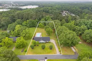 256 Teresa Ln, Loganville, GA 30052 - Photo 47