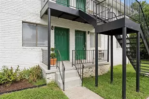 696 Hill St, Forest Park, GA 30297 - Photo 1