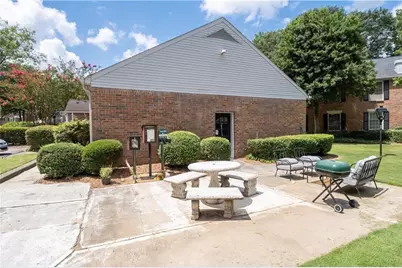 6700 Roswell Road #33E, Sandy Springs, GA 30328 - Photo 23