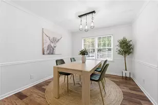 73 Montre Square NW, Atlanta, GA 30327 - Photo 3