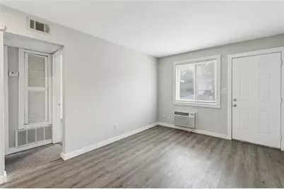696 Hill Street #6, Forest Park, GA 30297 - Photo 3