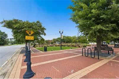 696 Hill Street #6, Forest Park, GA 30297 - Photo 11