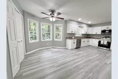 5362 Milieo Place SW, Lilburn, GA 30047 - Photo 11
