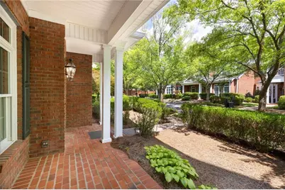 8720 Parker Place, Roswell, GA 30076 - Photo 3