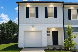 3370 Highbury Way, Lithonia, GA 30038 - Photo 1