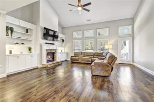 4371 Thacker Ln, Suwanee, GA 30024 - Photo 7