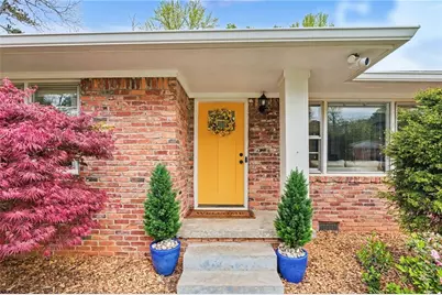 2081 S Akin Drive NE, Atlanta, GA 30345 - Photo 3
