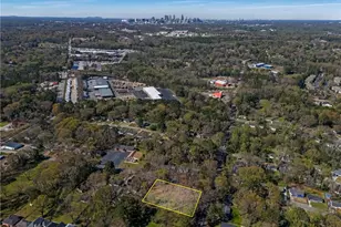 889 McWilliams Rd SE, Atlanta, GA 30315 - Photo 1