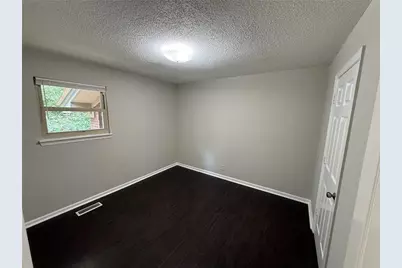 429 Jenkins Road, Rossville, GA 30741 - Photo 11