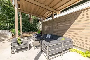 1401 W Paces Ferry Road NW, Atlanta, GA 30327 - Photo 29