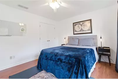 6870 Harbor Town Way, Stone Mountain, GA 30087 - Photo 57