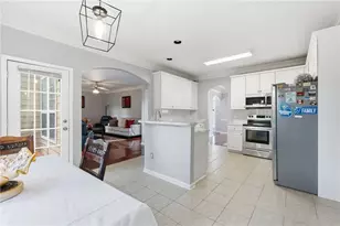 6870 Harbor Town Way, Stone Mountain, GA 30087 - Photo 25