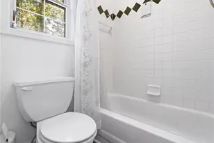 6870 Harbor Town Way, Stone Mountain, GA 30087 - Photo 37