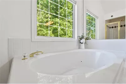 6870 Harbor Town Way, Stone Mountain, GA 30087 - Photo 73