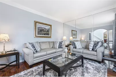 6870 Harbor Town Way, Stone Mountain, GA 30087 - Photo 11