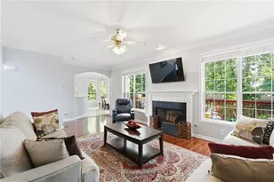 6870 Harbor Town Way, Stone Mountain, GA 30087 - Photo 29