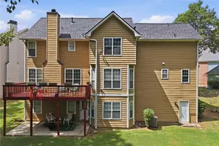 6870 Harbor Town Way, Stone Mountain, GA 30087 - Photo 5