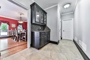 303 Clubview Terrace, Woodstock, GA 30189 - Photo 19