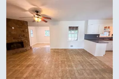 1276 Robin Road NE, Conyers, GA 30012 - Photo 7