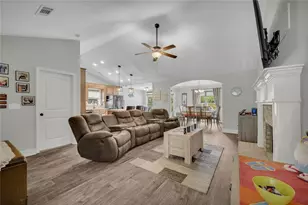 733 River Mist Cir, Jefferson, GA 30549 - Photo 5