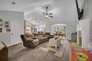 733 River Mist Cir, Jefferson, GA 30549 - Photo 5