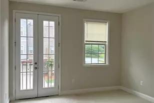 1468 Edgebrook Ct NE, Atlanta, GA 30329 - Photo 25