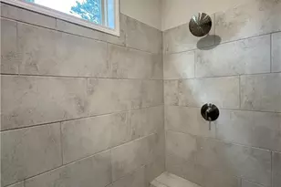 1468 Edgebrook Ct NE, Atlanta, GA 30329 - Photo 29