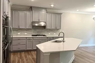 1468 Edgebrook Ct NE, Atlanta, GA 30329 - Photo 3