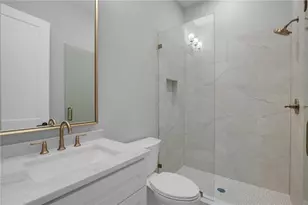 1886 Timothy Dr NE, Atlanta, GA 30329 - Photo 37