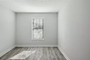 100 Pinhurst Dr, Atlanta, GA 30339 - Photo 9