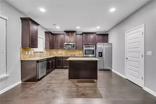 121 Escalade Dr, McDonough, GA 30253 - Photo 9