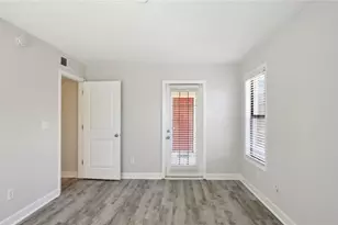 100 Pinhurst Dr, Atlanta, GA 30339 - Photo 9