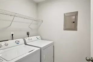 100 Pinhurst Dr, Atlanta, GA 30339 - Photo 13