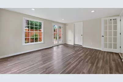 420 Jefferson Circle, Sandy Springs, GA 30328 - Photo 7