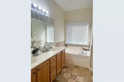 7367 Poppy Way, Union City, GA 30291 - Photo 17