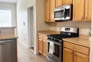 7367 Poppy Way, Union City, GA 30291 - Photo 9