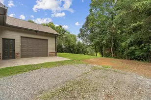 1358 Reeves Station Rd SW, Calhoun, GA 30701 - Photo 31