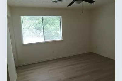 1063 Salisbury Trail, Riverdale, GA 30296 - Photo 9