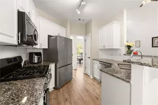 3162 Vickery Dr NE, Marietta, GA 30066 - Photo 9