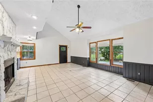 9080 Pine Tree Cir, Gainesville, GA 30506 - Photo 11