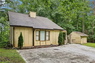9080 Pine Tree Cir, Gainesville, GA 30506 - Photo 5
