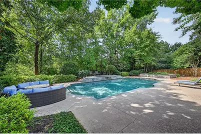 400 Windship Place, Sandy Springs, GA 30327 - Photo 49