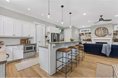 1875 Meredith Drive NW, Atlanta, GA 30318 - Photo 13