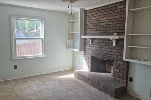 538 Cole Dr SW, Lilburn, GA 30047 - Photo 23